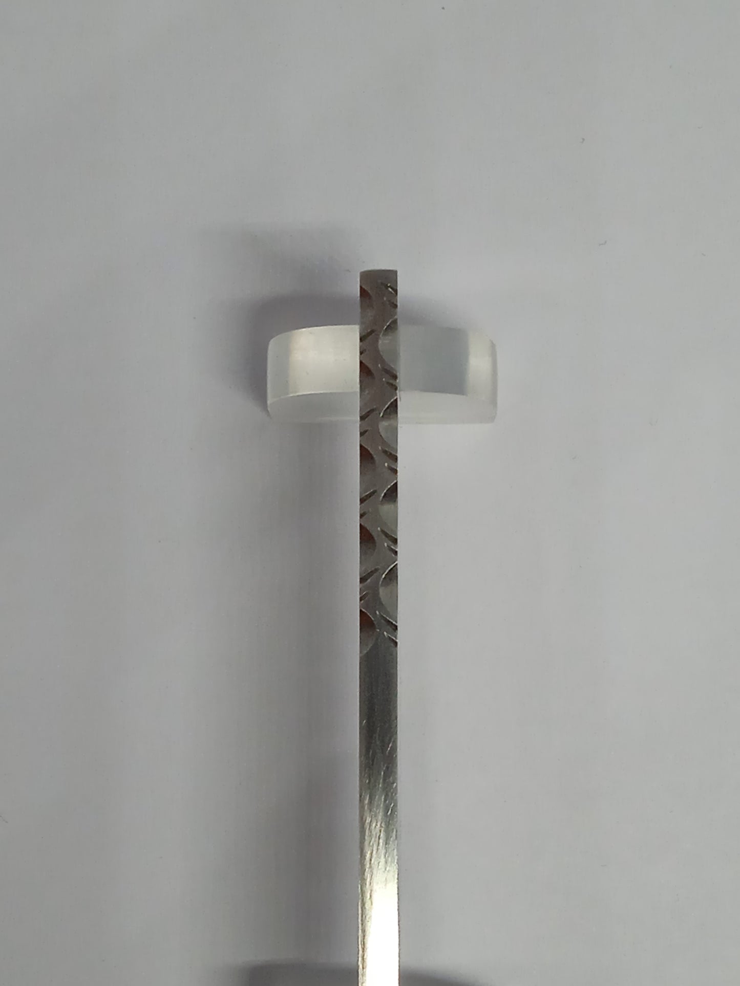 G 08